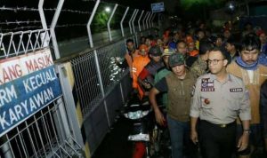 Rawa Terate Rutin Banjir, Anies Bakal Cek Pabrik Sekitar Rawa Terate Rutin Banjir, Anies Bakal Cek Pabrik Sekitar