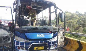 Bus Plabuhan Ratu-Bogor Terbakar di Ciawi