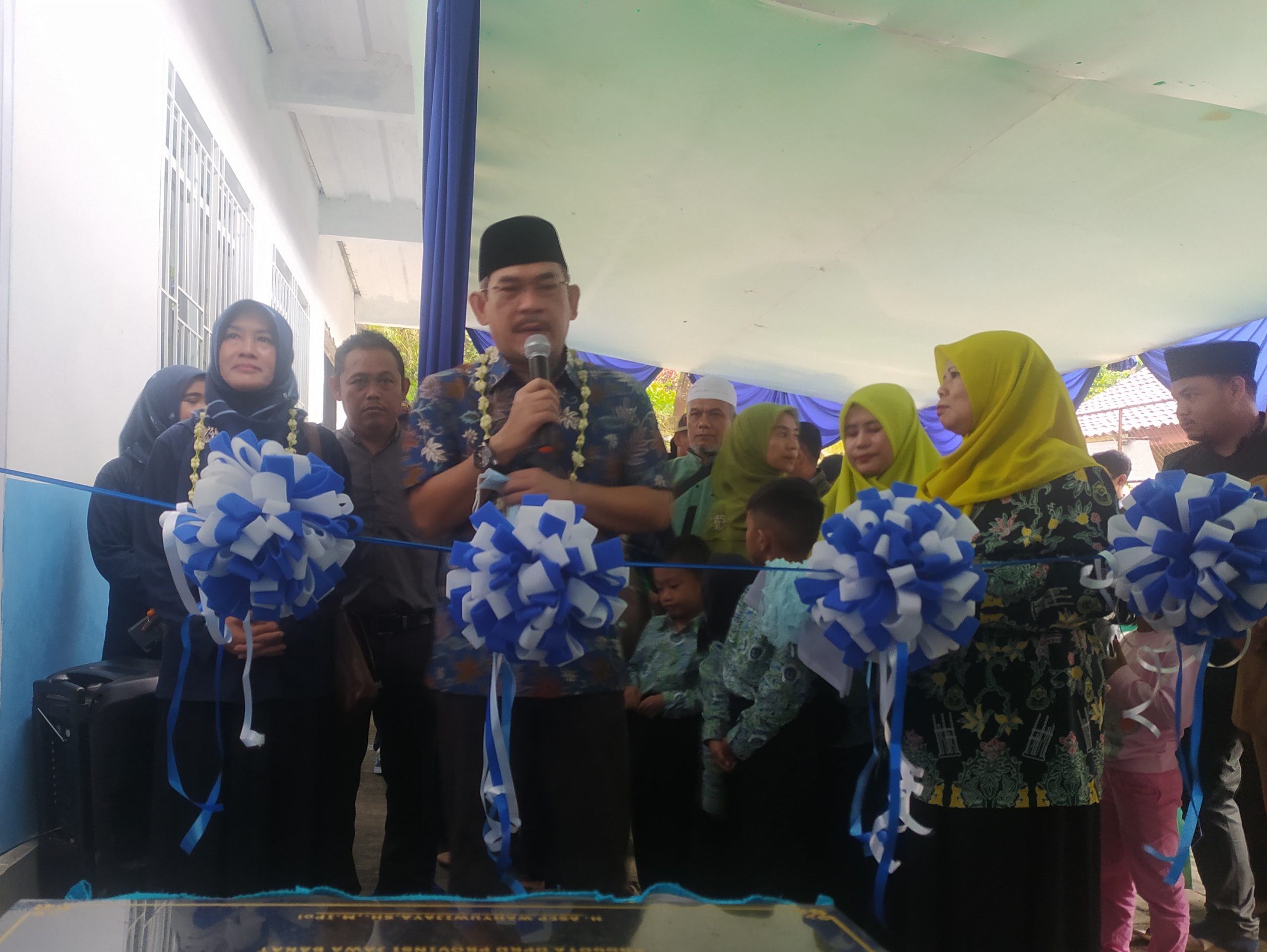 Alhamdulillah, Via Asep Wahyuwijaya Banprov Untuk Sekolah Swasta Tersebar Merata di Bogor