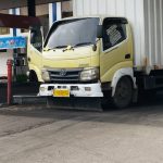 Lagi Dan Lagi Kendaraan Di Duga Bermuatan Ribuan Solar Subsidi Di dalam Box Di temukan Mengisi Di SPBU 33.138.01