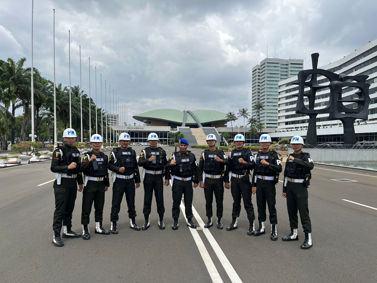 Pomdam Jaya/Jayakarta Laksanakan Pengamanan di Gedung DPR & MPR