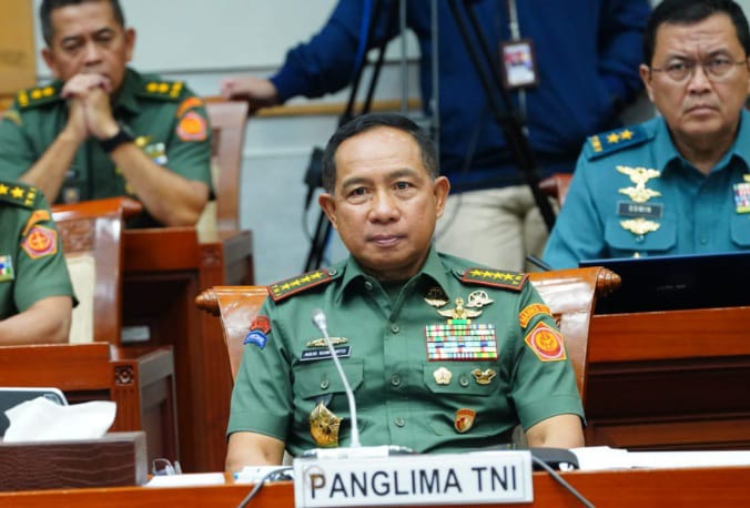 Panglima TNI Hadiri Rapat Kerja Komisi I DPR RI Bahas Pengamanan Idul Fitri dan Pilkada Serentak