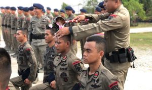 Satbrimob Upacara Tradisi Penerimaan Tambahan Personil