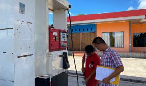 Polres Melawi Lakukan Pengecekan di SPBU Untuk Mengantisipasi Kecurangan Menjelang Mudik Lebaran