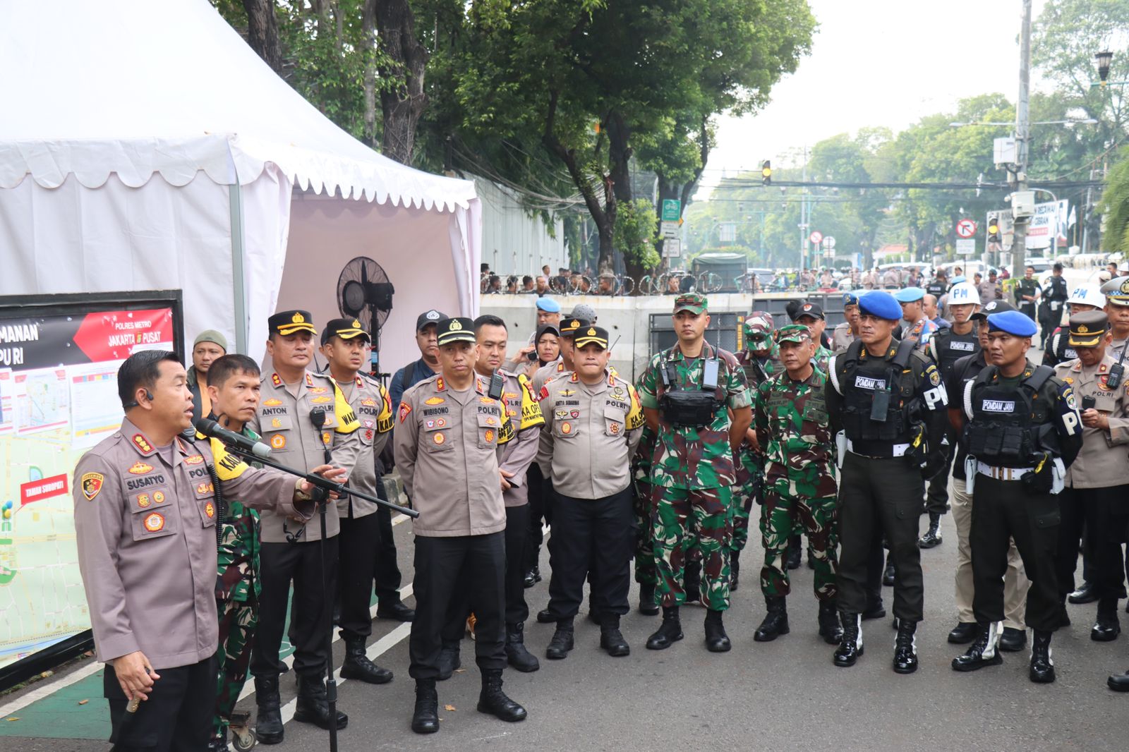 TNI – Polri Terjunkan 4.266 Personel Gabungan, Siap Amankan Rapat Pleno Penetapan Presiden dan Wakil Presiden RI Terpilih Pemilu 2024 di KPU RI