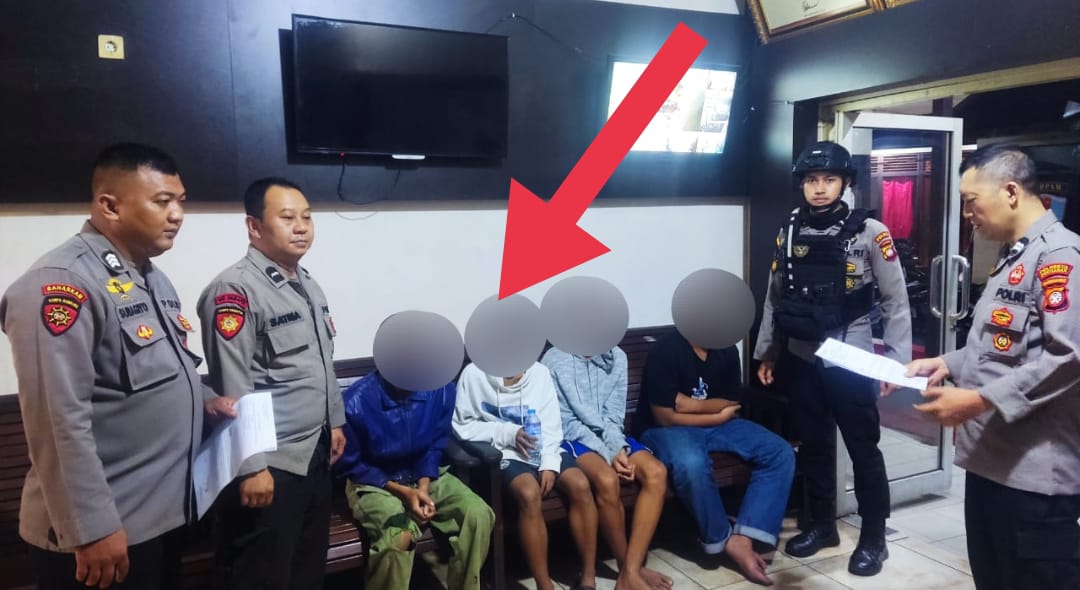 Bawa Sajam Empat Remaja di Tangkap Polisi Diduga Hendak Tawuran