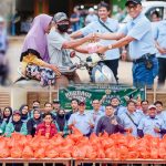 Peduli Sesama PT LAB Gelar Bazar Dan Bagi Takjil