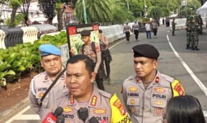 Tim Patroli Presisi Polres Metro Jakarta Pusat Amankan 5 Orang Saat Hendak Tawuran Berikut 3 Celurit Panjang