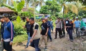 Forwatu Banten Dampingi DPRKP Provinsi Banten Cek Kondisi Jalan Rusak di Sukadaya