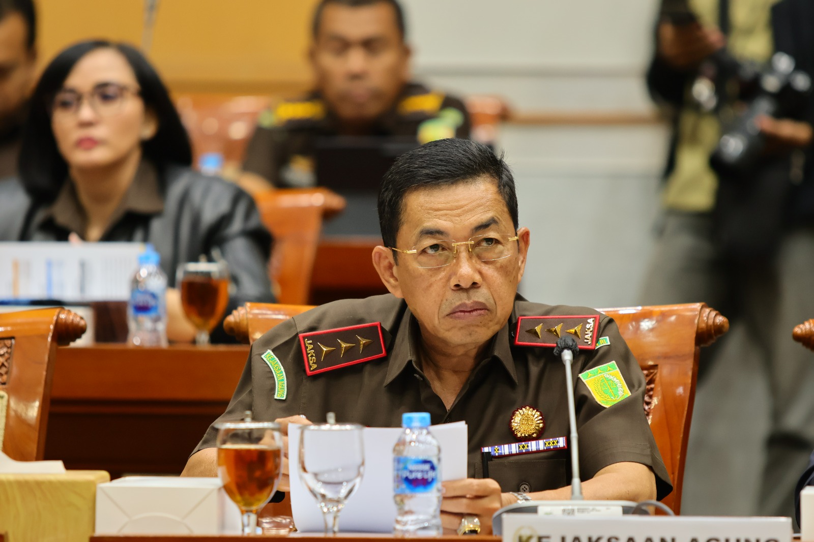 Rapat Kerja dengan Komisi III DPR RI, Wakil Jaksa Agung Sampaikan Visi Kejaksaan Yakni Menjadi Pelopor Penegakan Hukum yang Berkeadilan Humanis, Akuntabel, Transparan, dan Modern