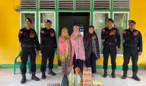 Jum’at Berkah Satbrimob Polda Kalbar Hadirkan Kebahagian Kepada Anak-anak Penghapal Al-Qur’an dan Anak-anak Yatim Piatu