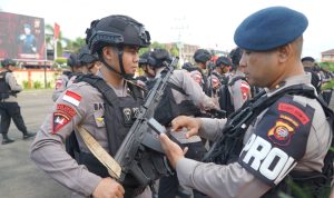 Satbrimob Polda Kalbar Lakukan Penegakan Ketertiban dan Disiplin Pada Personil