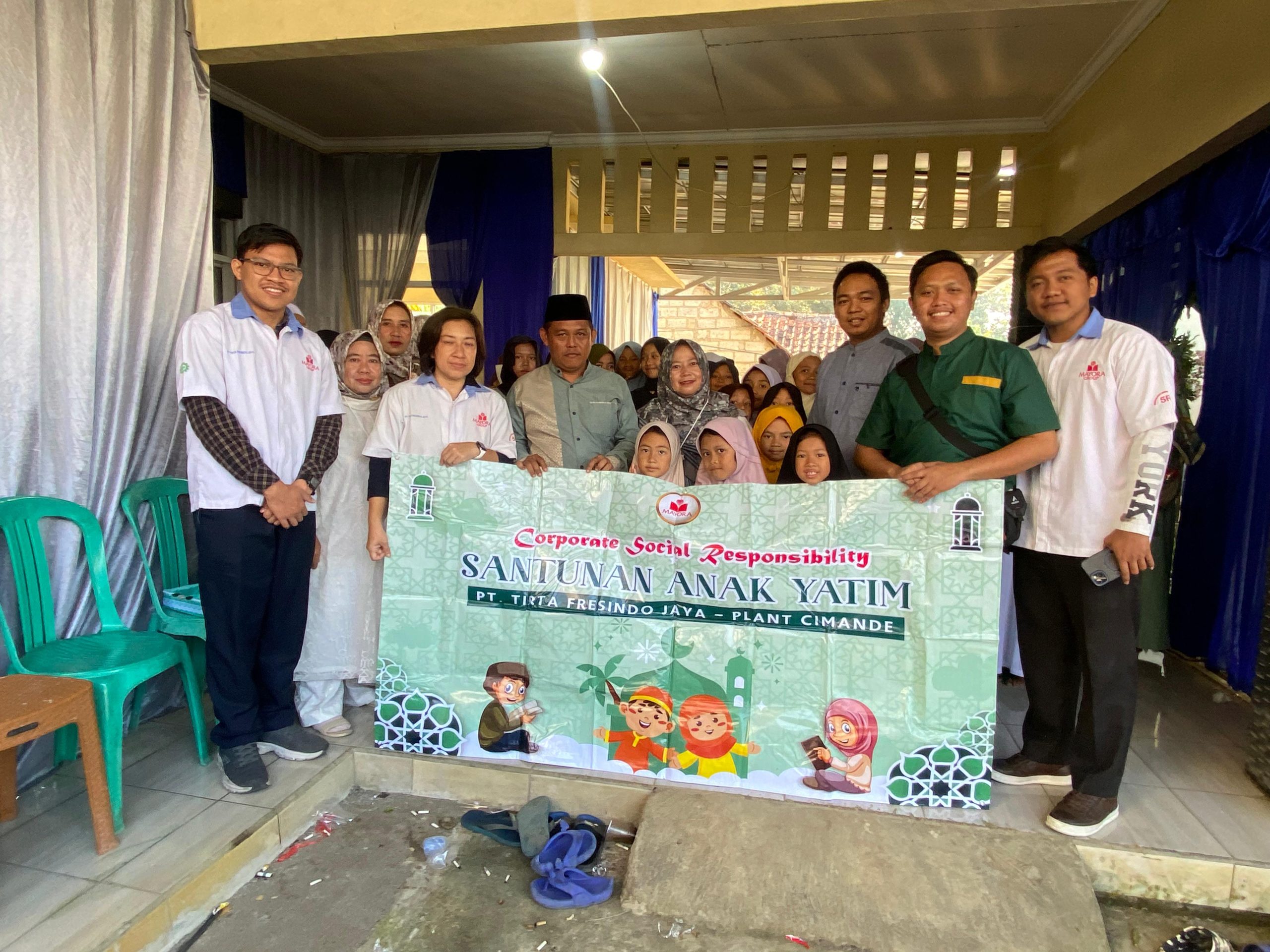 Peringati Tahun Baru Islam, TFJ Cimande Santuni Ratusan Yatim di Desa Cimande Hilir