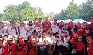 Gebyar Senam Sehat Dr. Tri Adhianto Calon Walikota Bekasi 2024-2029 Gebyar Senam Sehat Dr. Tri Adhianto Calon Walikota Bekasi 2024-2029