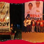 Tim Pemenangan Perempuan Rena-Teddy Rela Begadang Pasang Baliho