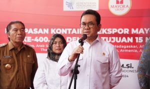 Apresiasi Eksportir Perluas Pasar Ekspor, Mendag Budi Lepas Kontainer ke-400.000 Produk Makanan Olahan ke 15 Negara Apresiasi Eksportir Perluas Pasar Ekspor, Mendag Budi Lepas Kontainer ke-400.000 Produk Makanan Olahan ke 15 Negara