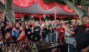 Semangat dan Gotong Royong Modal Utama Relawan Paslon RIDHO Perjuangan Kerja Nyata