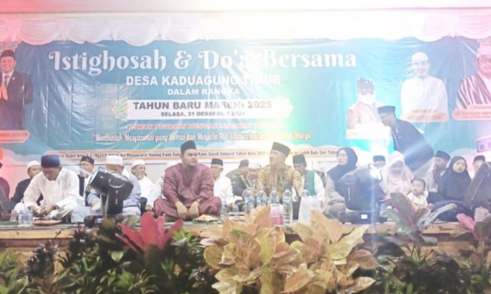 Dewan Regen Abdul Aris Gelar Istighotsah Dan Do’a Bersama Warga Desa Kadu Agung Timur