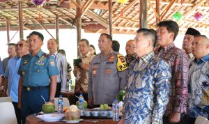 Pererat Tali Persaudaraan, Danlantamal IV Meriahkan Gong Xi Fa Cai dan Diskusi Bersama Instansi Pemerintah