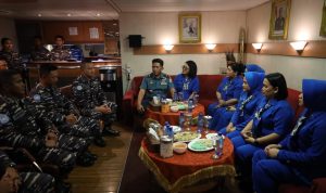 Danlantamal IV Sambut Kepulangan (KRI) Diponegoro 365 Pengemban Misi Perdamaian Dunia (PBB) di Pelabuhan Batu Ampar Batam