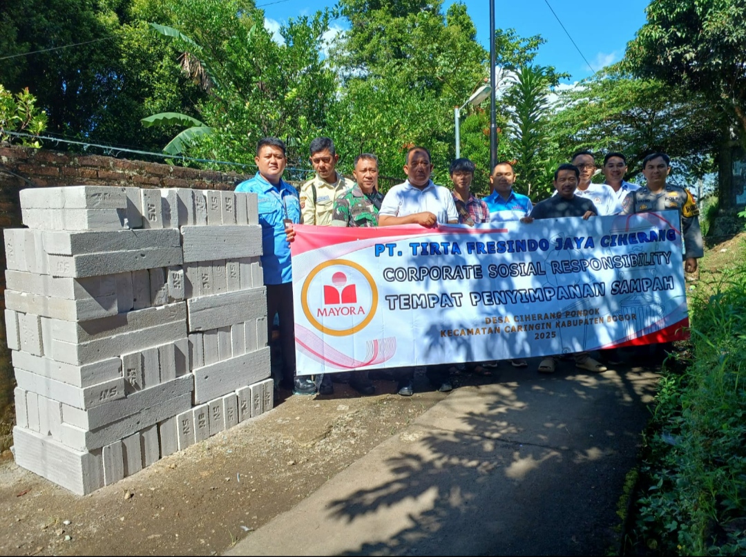 CSR Awal Tahun 2025, TFJ Ciherang Bangun Penampungan Sampah di Lingkungan Warga