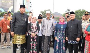 Tampil Kompak, Wali dan Wakil Wali Kota Hadiri Lebaran Bekasi