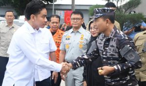 TNI AL Tinjau Penanganan SAR KMP Tunu Pratama Jaya Bersama Wapres RI