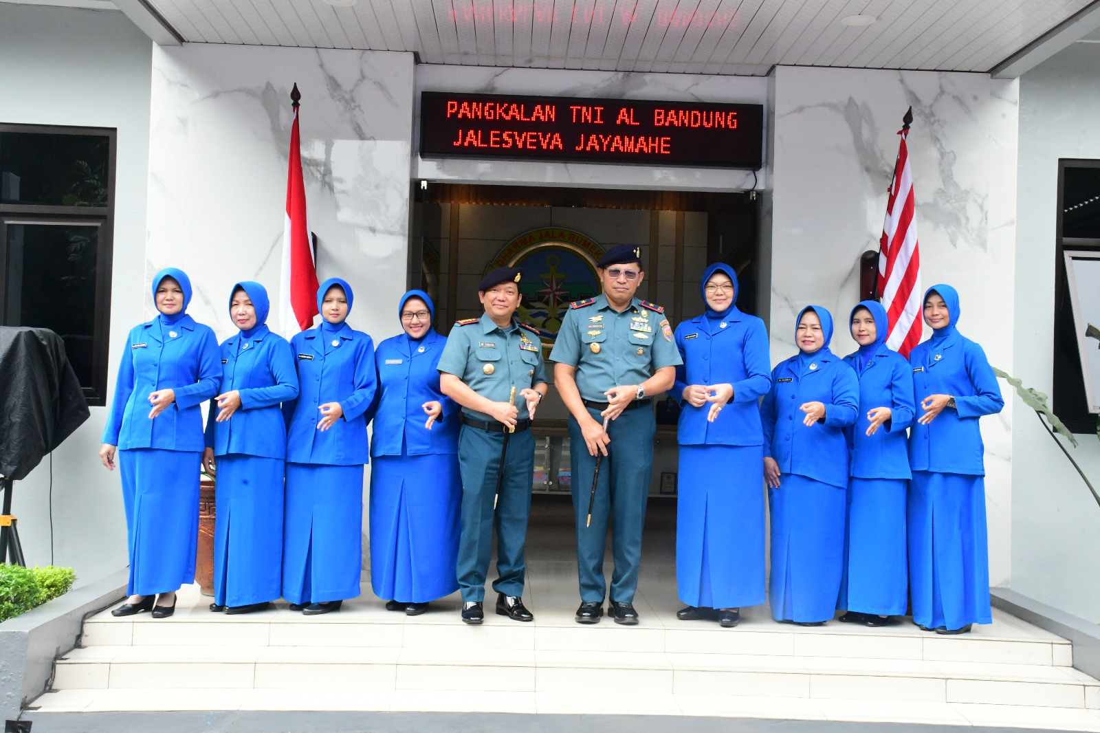Komandan Lanal Bandung Terima Kunjungan Kerja Danlantamal III