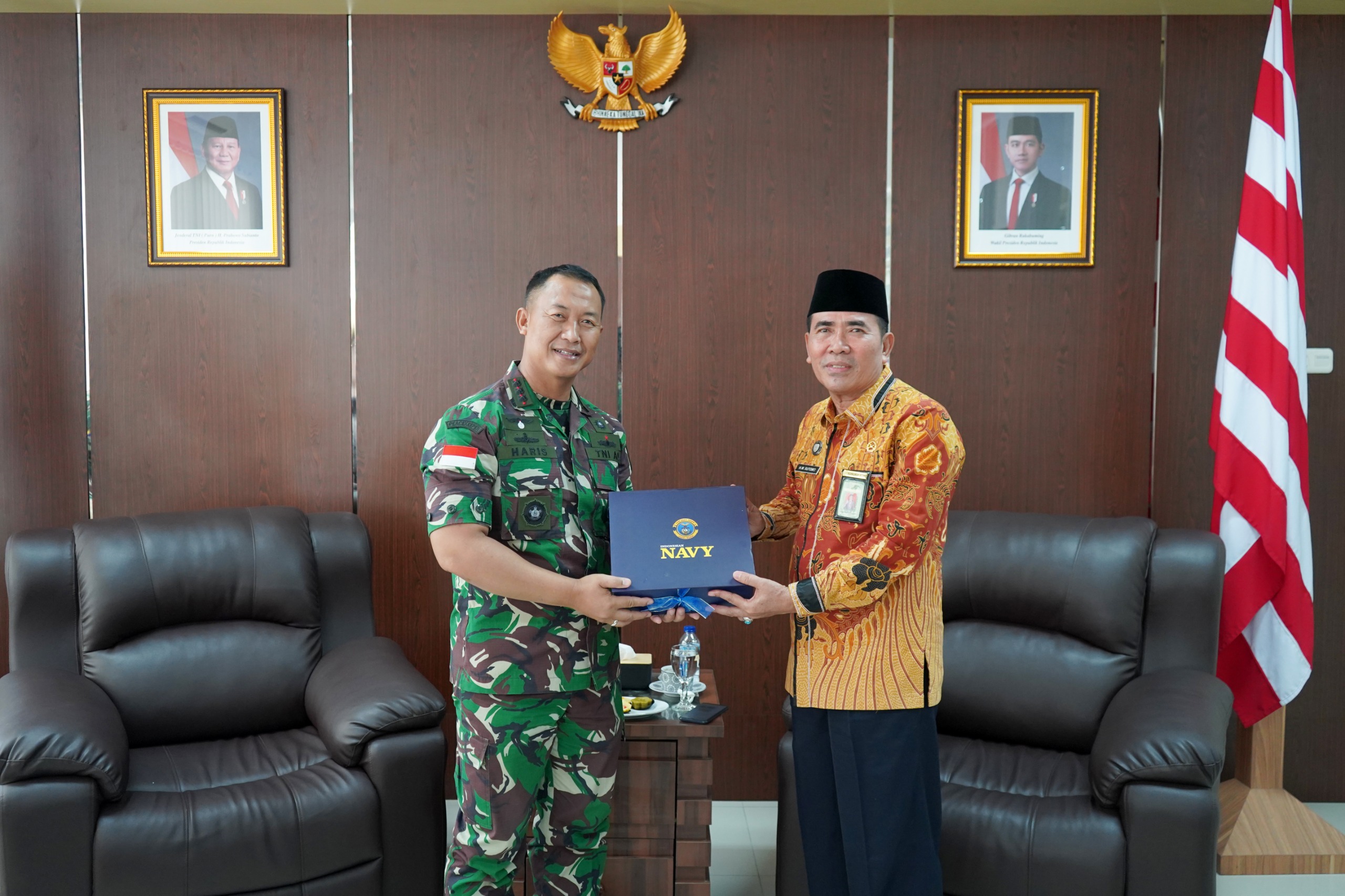 Danlanal Dumai Sambut Kunjungan Silaturahmi Ketua Pengadilan Tinggi Agama Pekanbaru di Mako Lanal Dumai