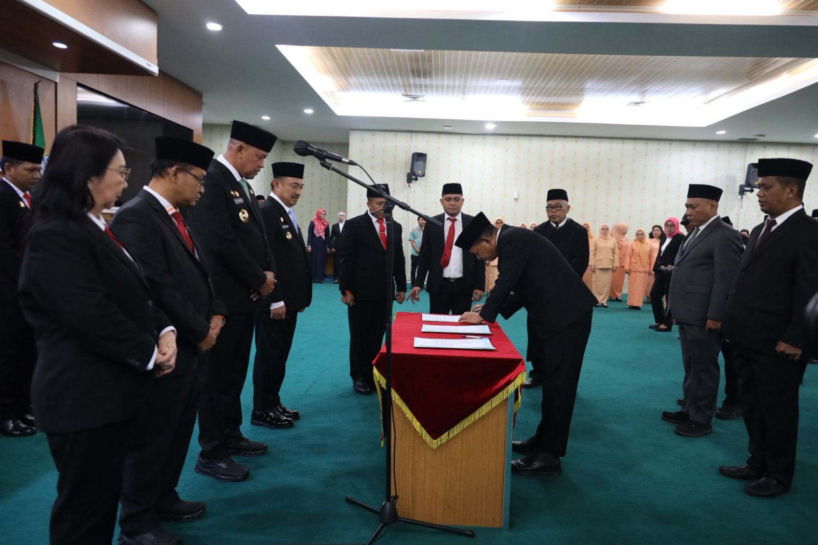 19 Pejabat Esselon II Hari Ini Resmi Berotasi, Bapenda Ditarget Satu Tahun Perbaiki Sistem PAD