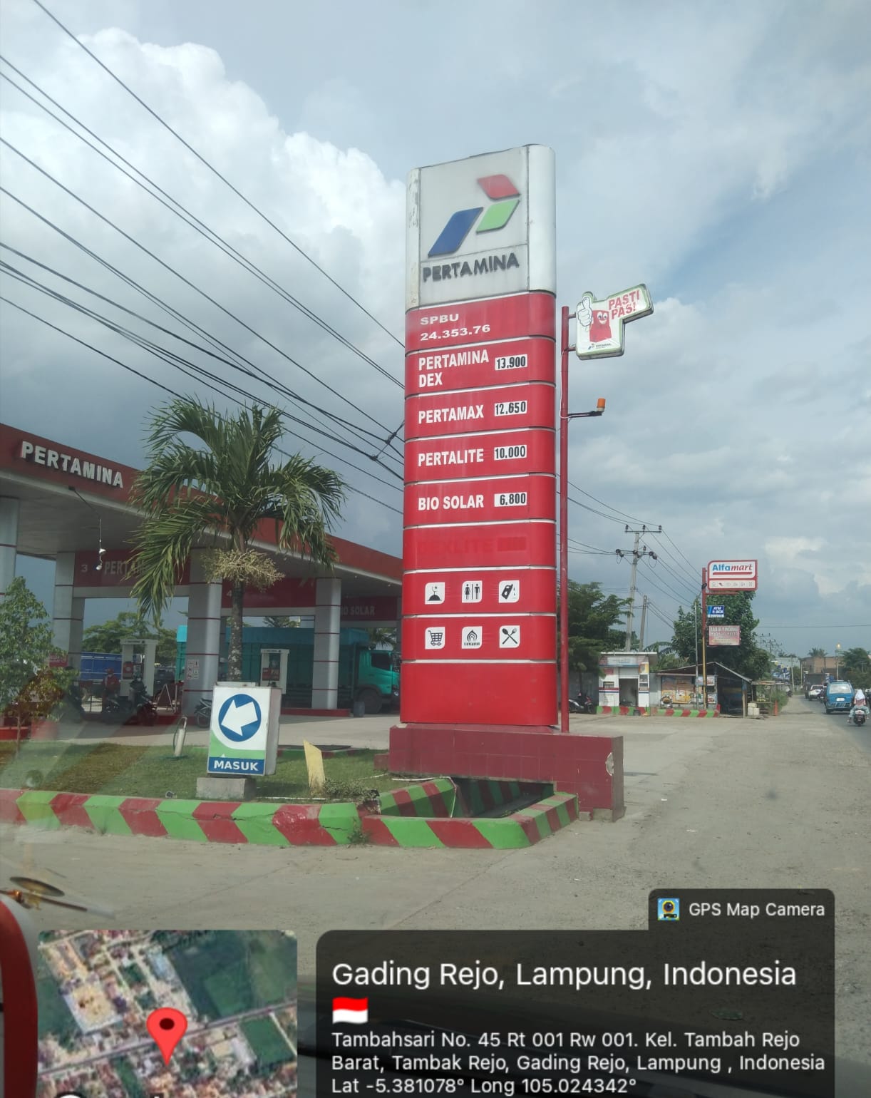 SPBU 24.353.76 Gading Rejo Lampung Jual BBM Bersubsidi Jenis Pertalite Ke Pelangsir Diduga Kebal Hukum Dan Dibekingi Tiga Oknum TNI AL Inisial ( DO ) / ( SU ) / ( A LX ) Warga Minta POMAL Serta Kapolda Lampung Tindak Tegas !!