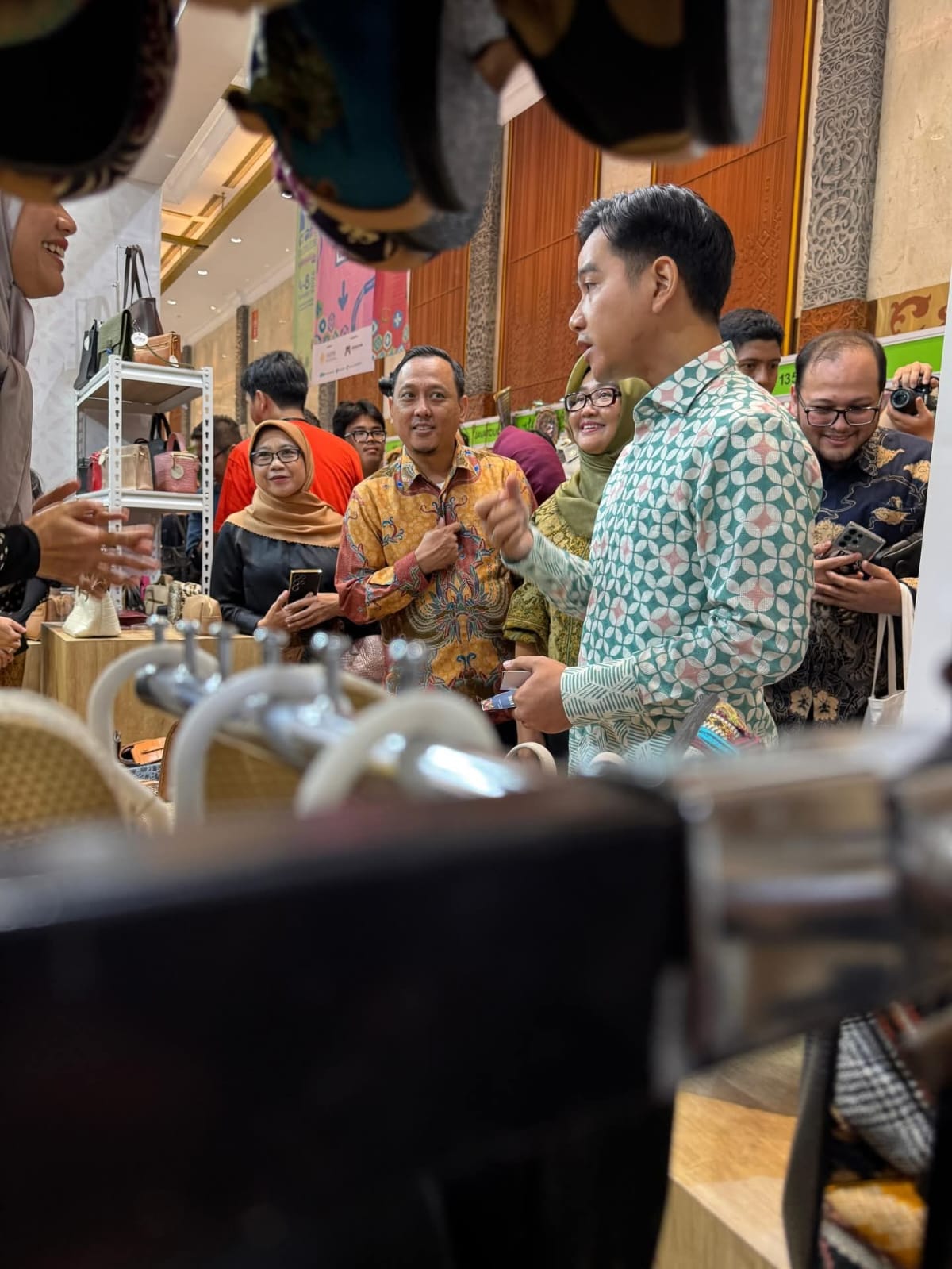 Tinjau INACRAFT 2026, Wapres Gibran Dorong Perajin UMKM Naik Kelas dan Tembus Pasar Global