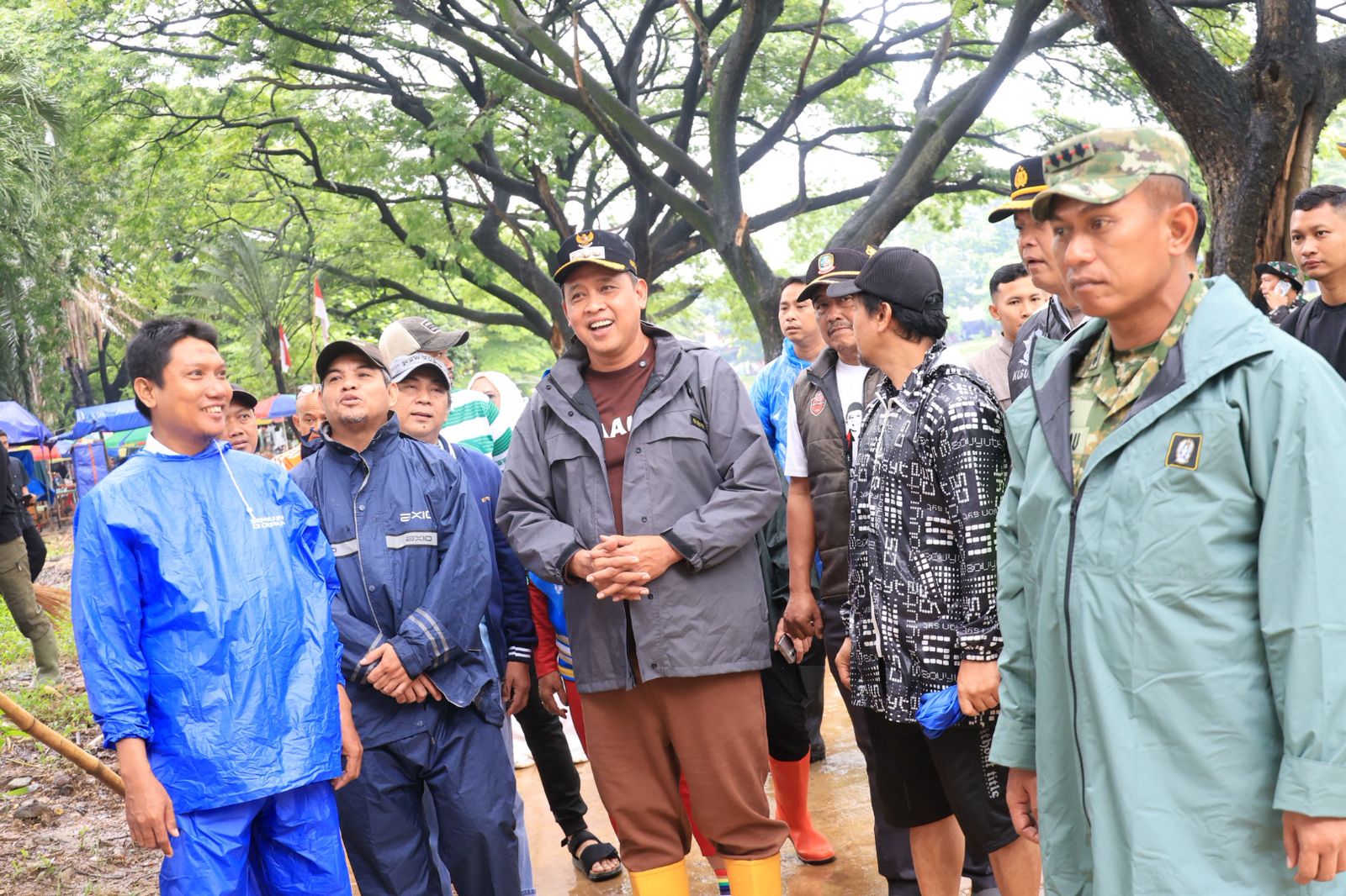 Sesuai Atensi dari Presiden RI, Wali Kota Bekasi Bersama Forkopimda Gelar Korve di Sekitar Danau Duta Harapan