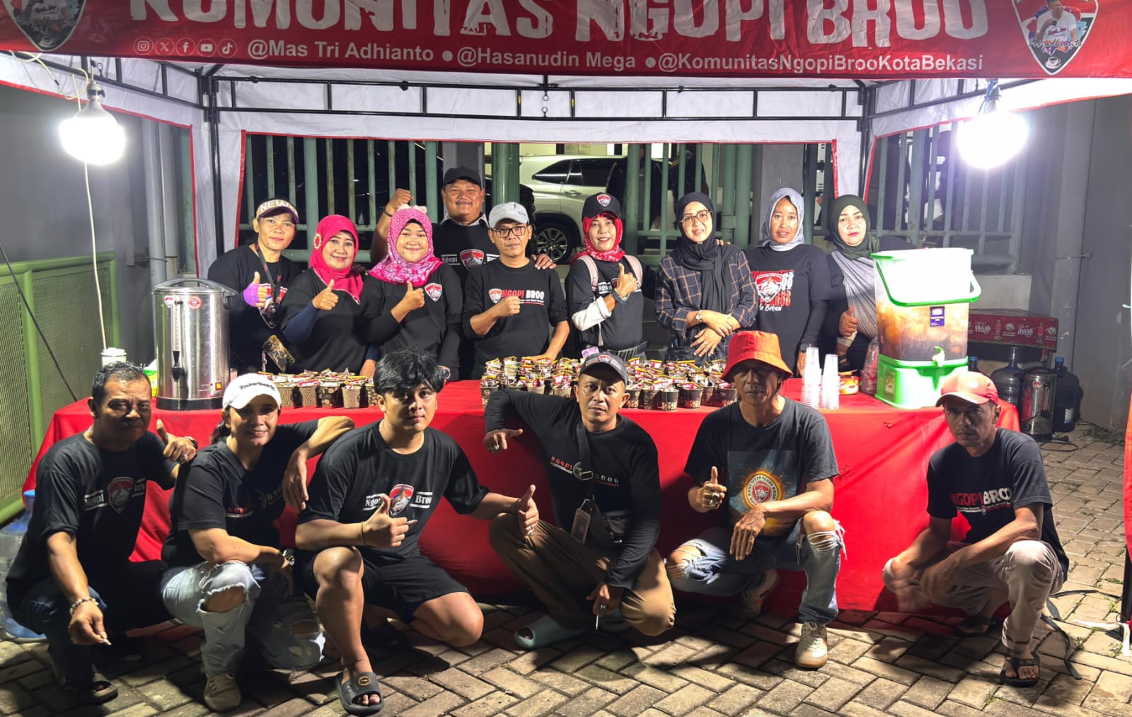 Komunitas Ngopi Broo Tebar Berkah Ramadhan, Bagikan Kopi dan Teh Gratis di Tarling Pemkot Bekasi Hingga Laga Bekasi City FC