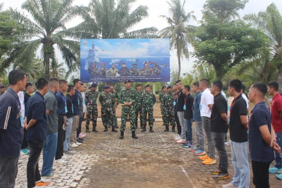 Danlanal Bengkulu Lepas Casis TNI AL Gelombang II 2026 Menuju Padang, Siap Tempuh Seleksi Lanjutan